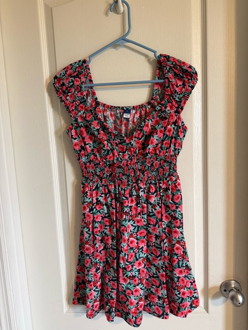 Old Navy Floral Asymmetrical Dress in Red and Green